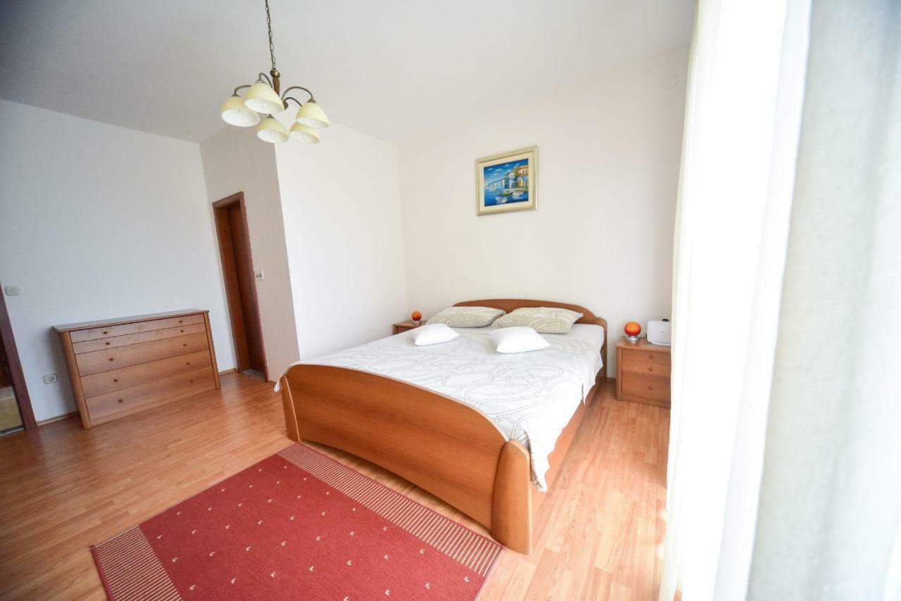 Ljubač Apartment Marcella 2 מראה חיצוני תמונה