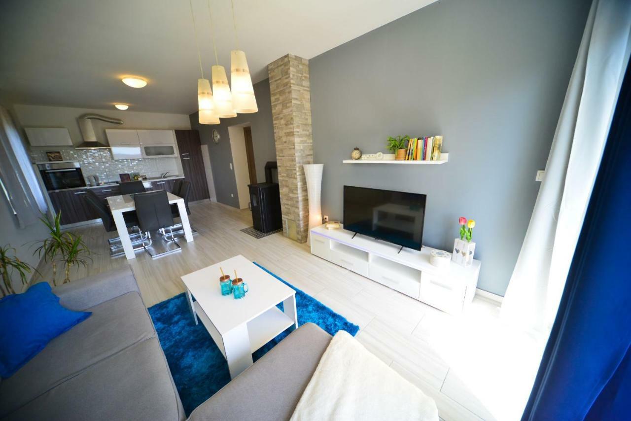 Ljubač Apartment Marcella 2 מראה חיצוני תמונה